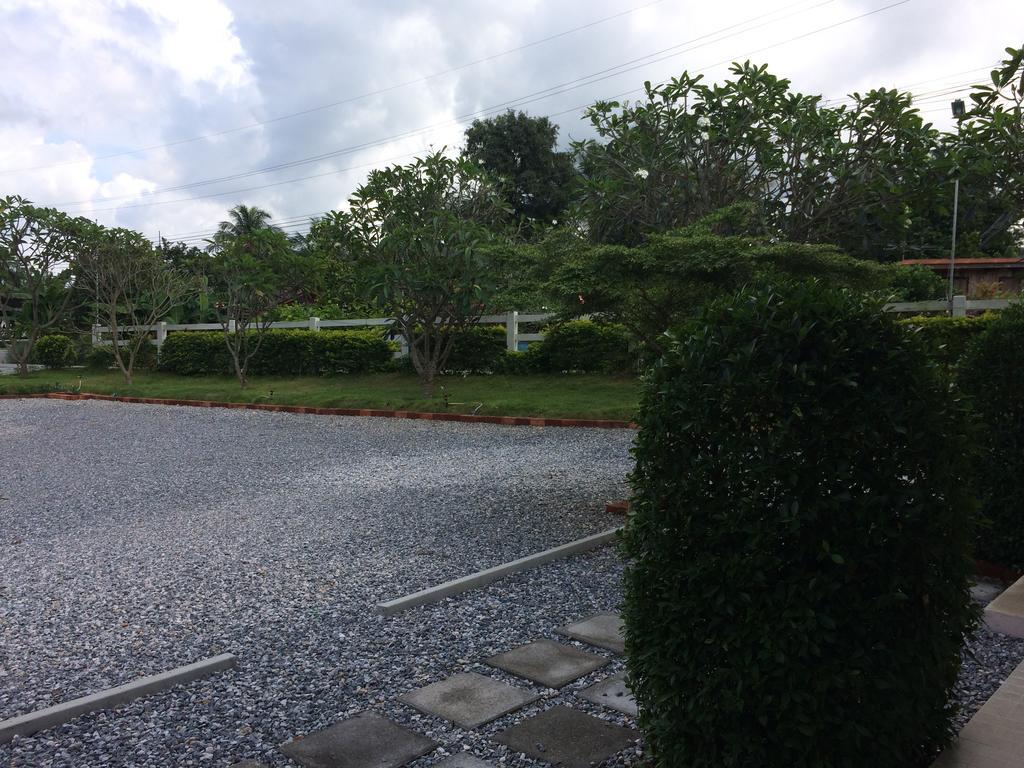 Baan Chan Suan Nong Nam Daeng Buitenkant foto