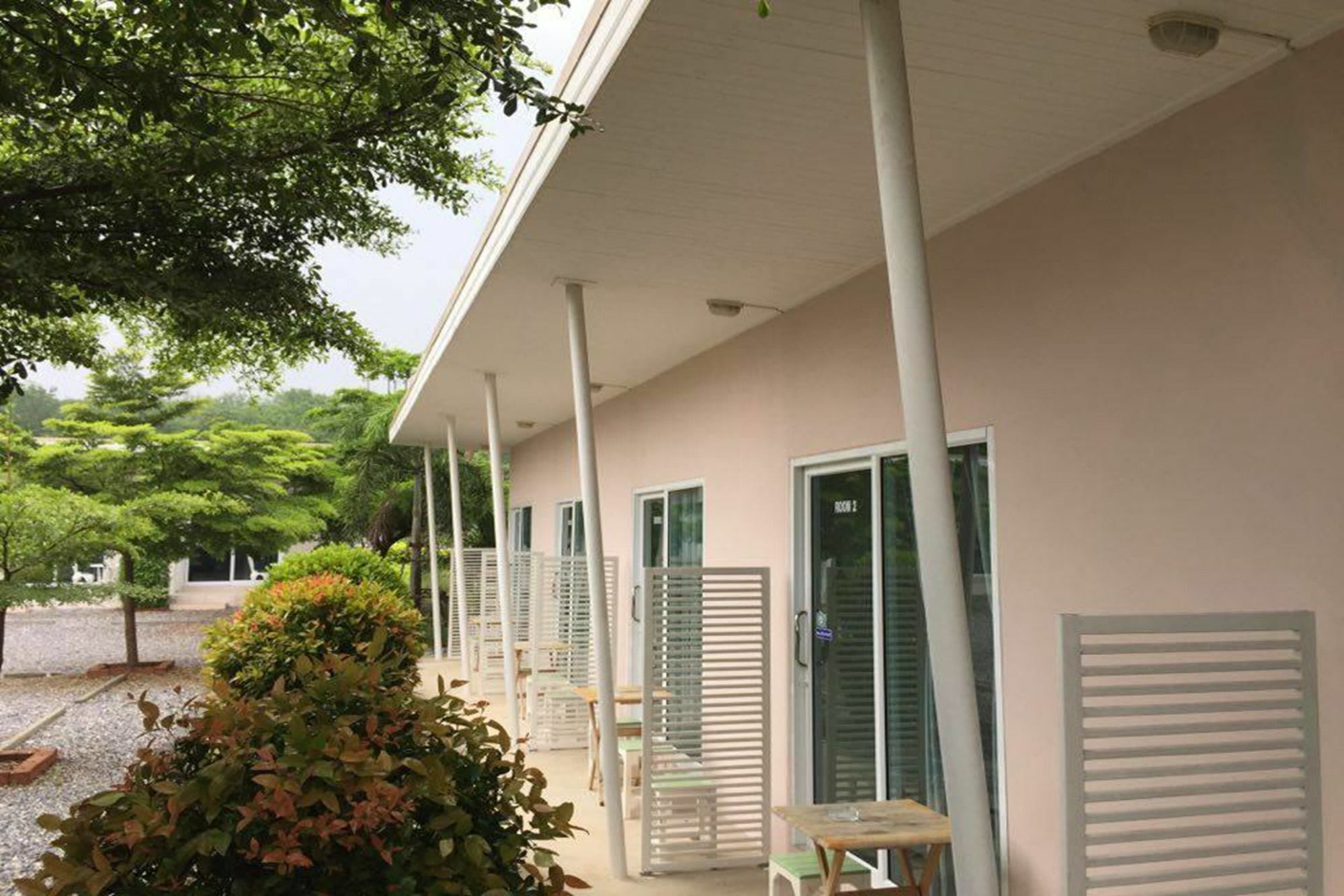 Baan Chan Suan Nong Nam Daeng Buitenkant foto